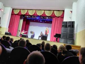 На концерте в РДК
