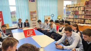 Викторина «Равнение на России»