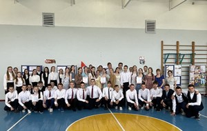 Танцевальное патриотическое событие в 1-м корпусе