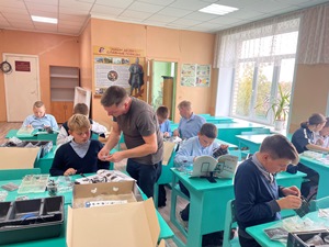 Занятия по робототехнике